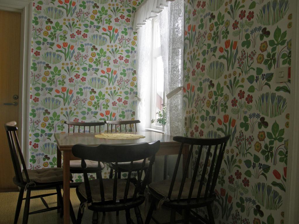 Monicas Rumsuthyrning Borgholm Habitación foto