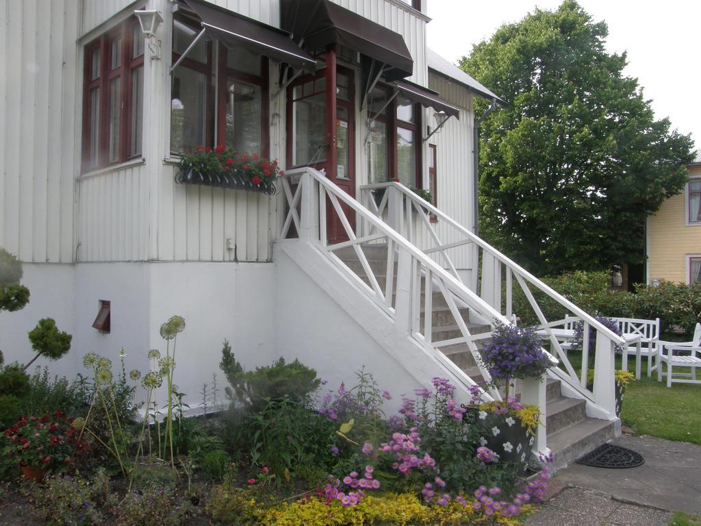 Monicas Rumsuthyrning Borgholm Habitación foto